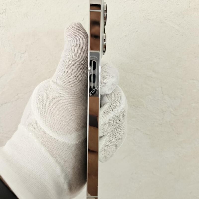 ������13����256GB ȭ��Ʈ