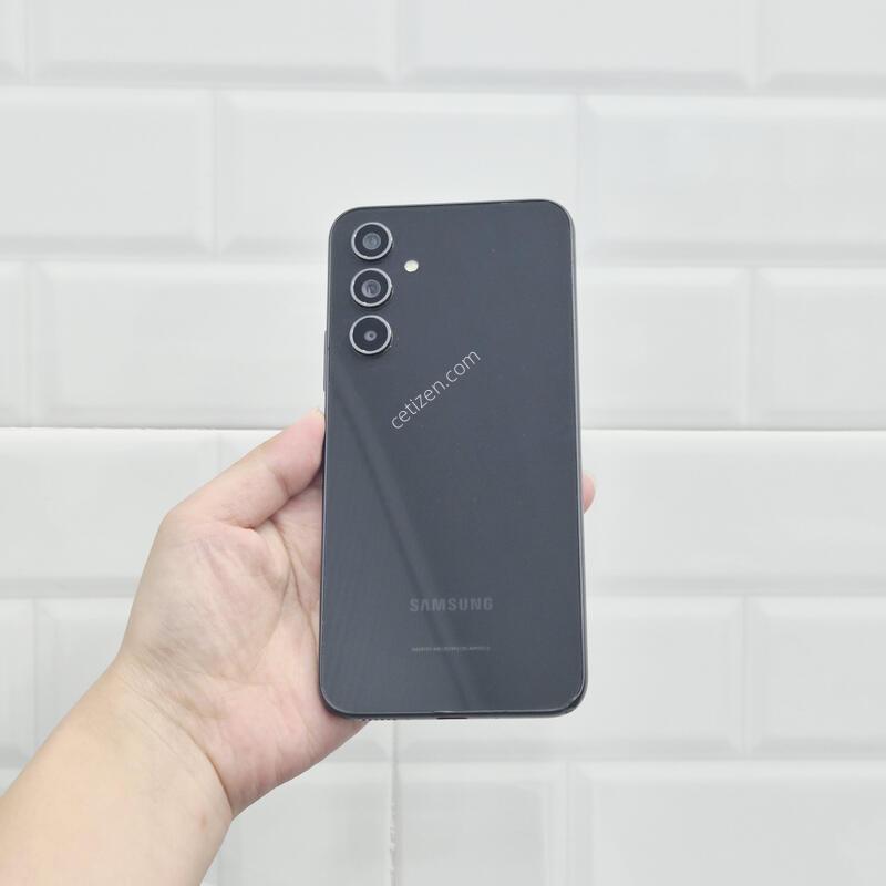 ����������4 ���� 128GB