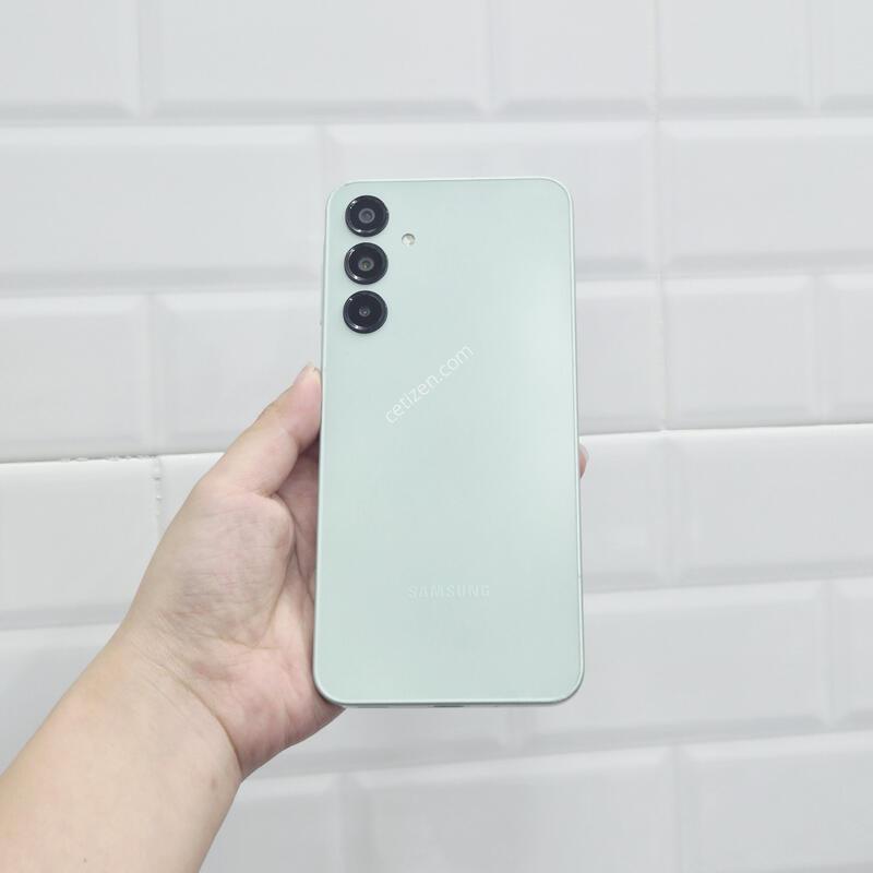 ������A16 �׸� 128GB
