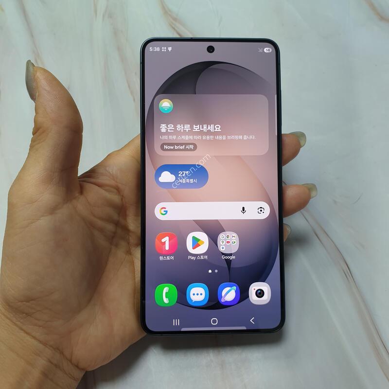 LG ������ S26 ���� 256G S�� �Ǹ��մϴ�
