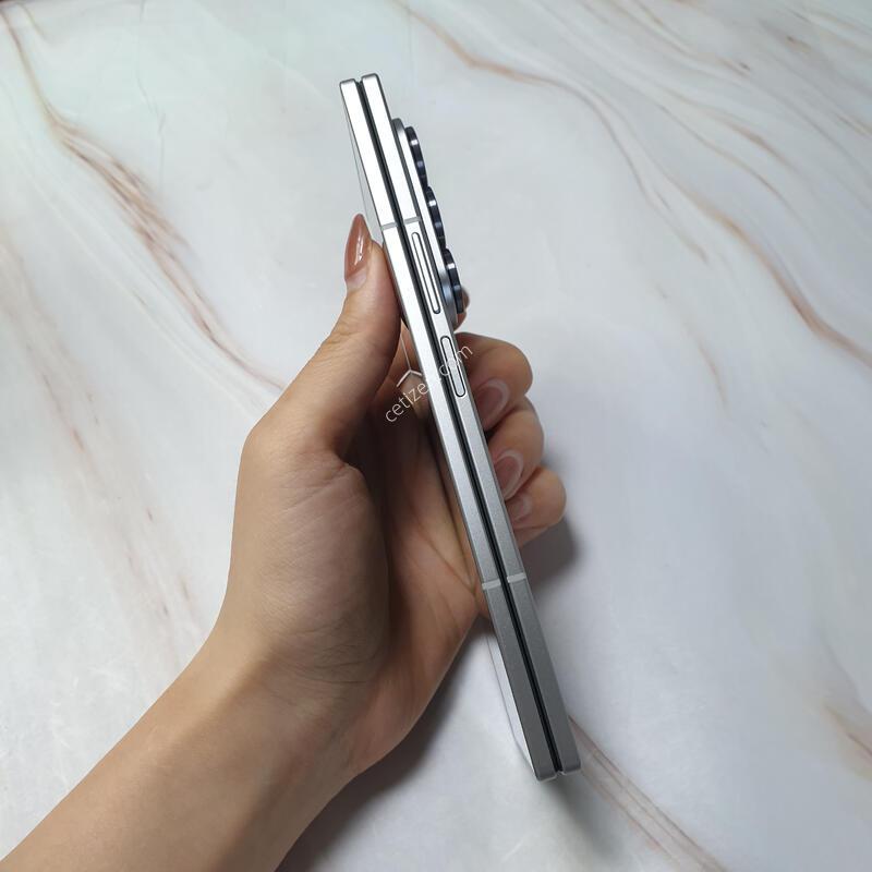 LG ������ Z����7 5G �ǹ� 256G S�� �Ǹ��մϴ�