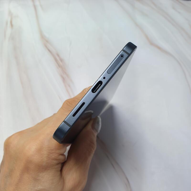 �ڱ��� ������ S25���� ���� 256G S�� �Ǹ��մϴ�