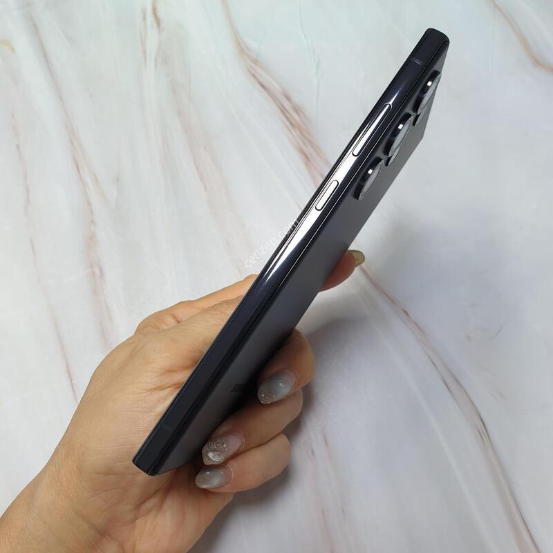 KT ������ S23��Ʈ�� ���� 256G S�� �Ǹ��մϴ�
