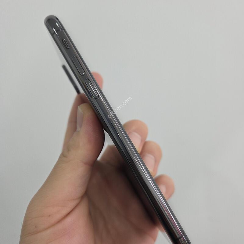 ������ Xs 256GB ����