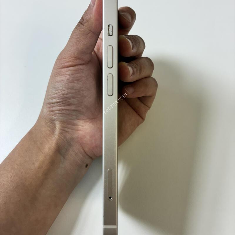 ������ 13ȭ��Ʈ 128G ���͸�85% ��밨�ִ� ��ǰ ������ �Ǹ��մϴ�