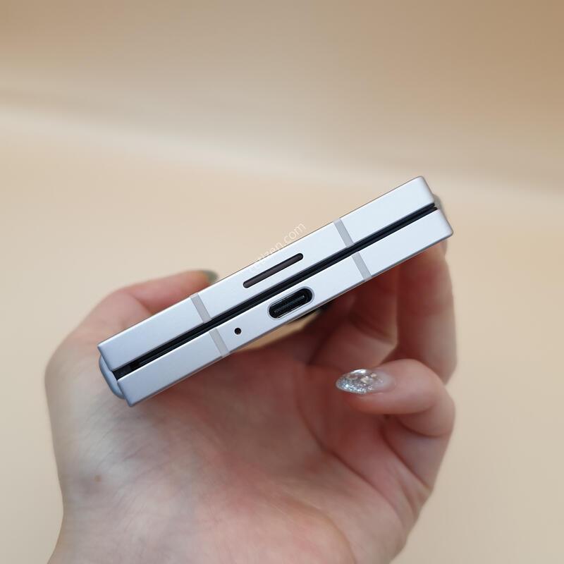 ������ Z����6 5G ��ũ 256�Ⱑ S�� �Ǹ��մϴ�-F956N