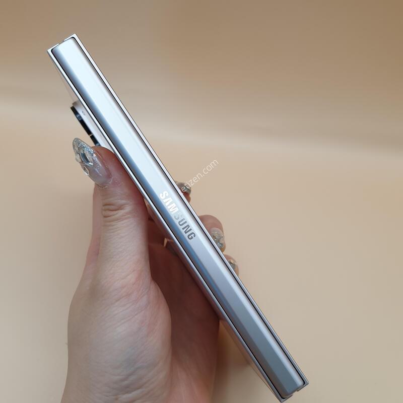 ������ Z����6 5G ��ũ 256�Ⱑ S�� �Ǹ��մϴ�-F956N