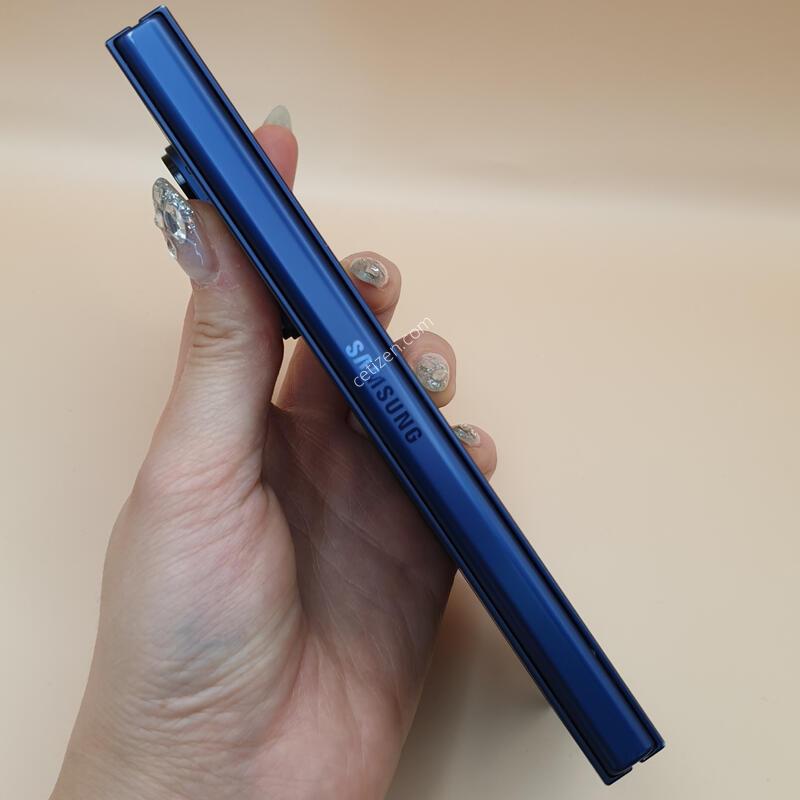 ������ Z����6 5G ���̺� 256�Ⱑ �Ǹ��մϴ�-F956N