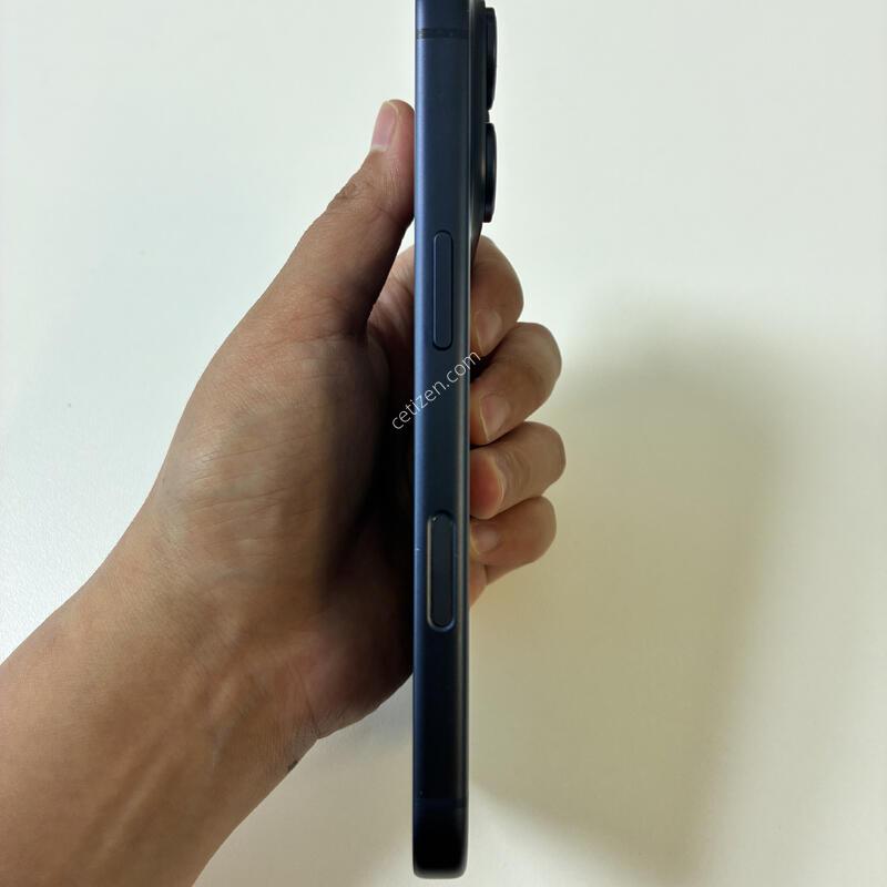 ������ 17���� 256g ��������� ���͸�98% ������ �Ǹ��մϴ�.