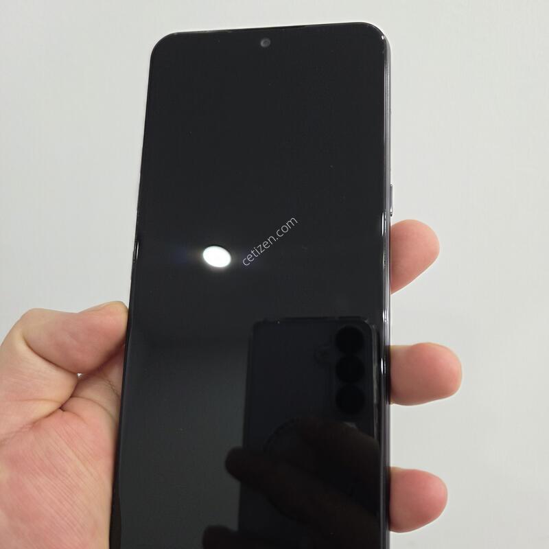 LG Q51 32GB ����