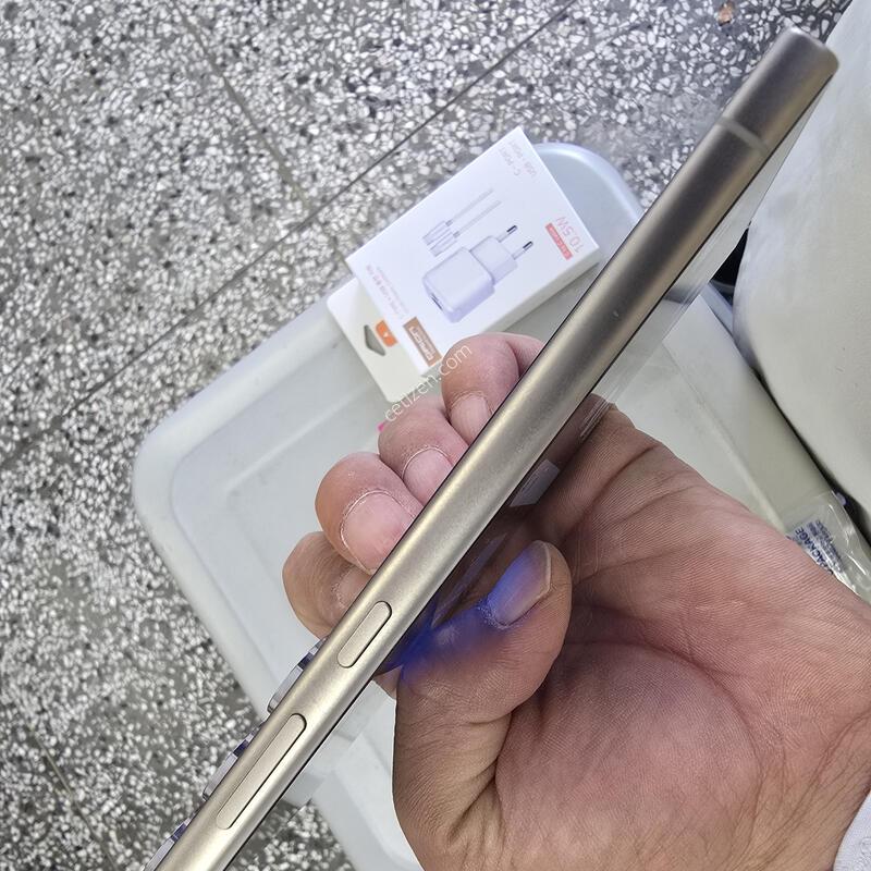 SK S24��Ʈ�� 256G ���û��� �������� ����� �˴ϴ�