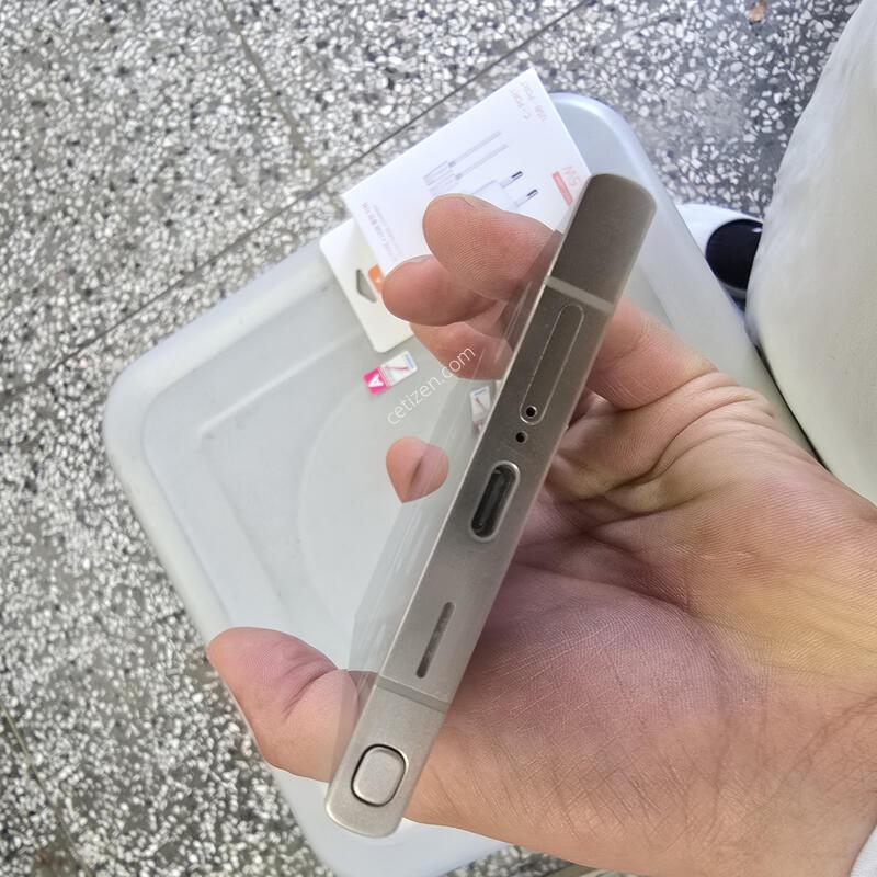 SK S24��Ʈ�� 256G ���û��� �������� ����� �˴ϴ�