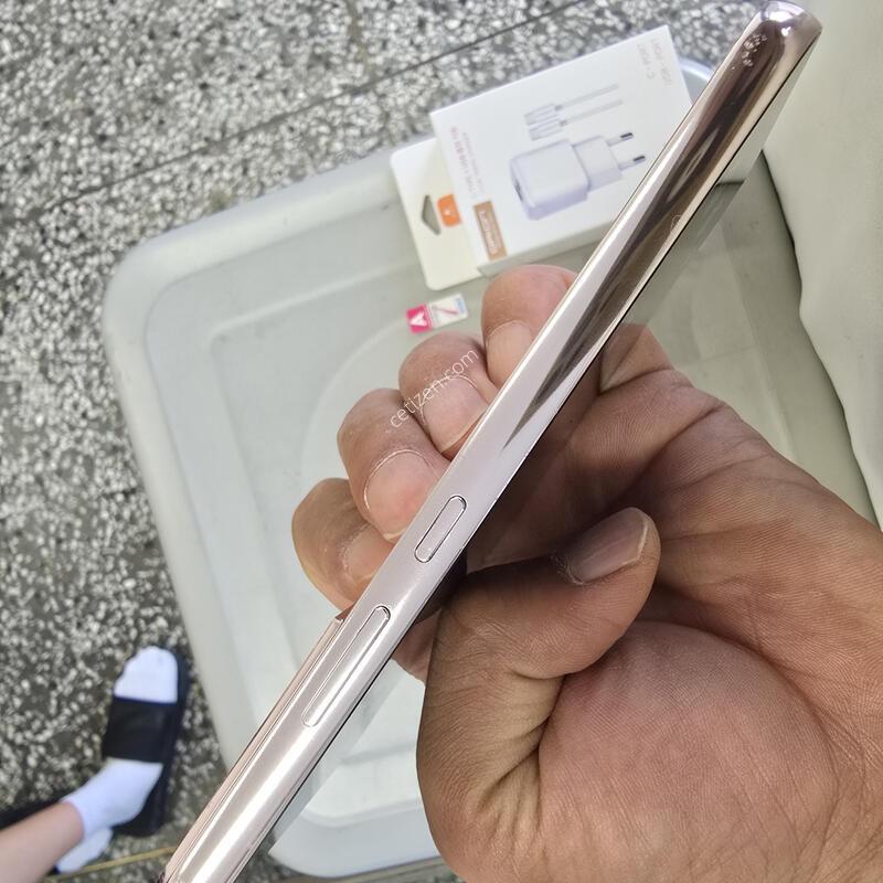 U+ S22(S901) 256G ��ũ���� ����� �˴ϴ�