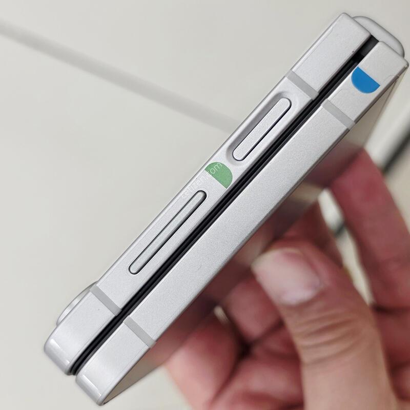 ������ Z �ø�6 �ǹ� 256GB A�� / �������׵θ� ��ü �Ϸ�