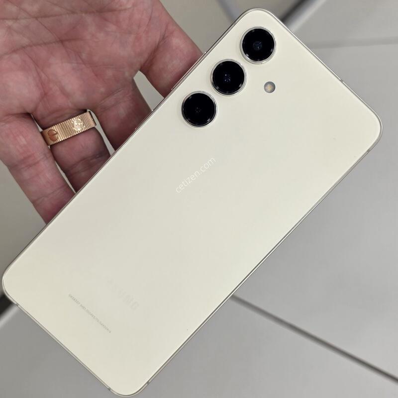 ������ S24 ũ������ 256GB Ǯ�ڽ� ���� S���Ǹ�