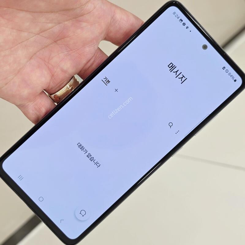 ������ A52s ȭ��Ʈ 128GB ������Ǹ�