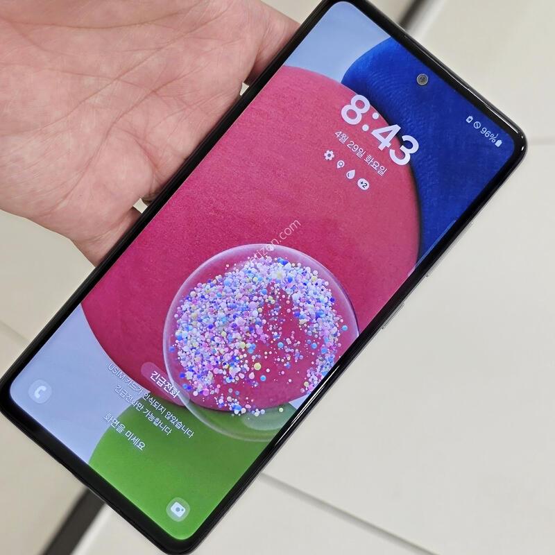������ A52s ȭ��Ʈ 128GB ������Ǹ�