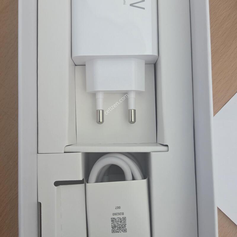 ȫ�̳�Ʈ13 PRO 5G 512G ���� �Ǹ��մϴ�