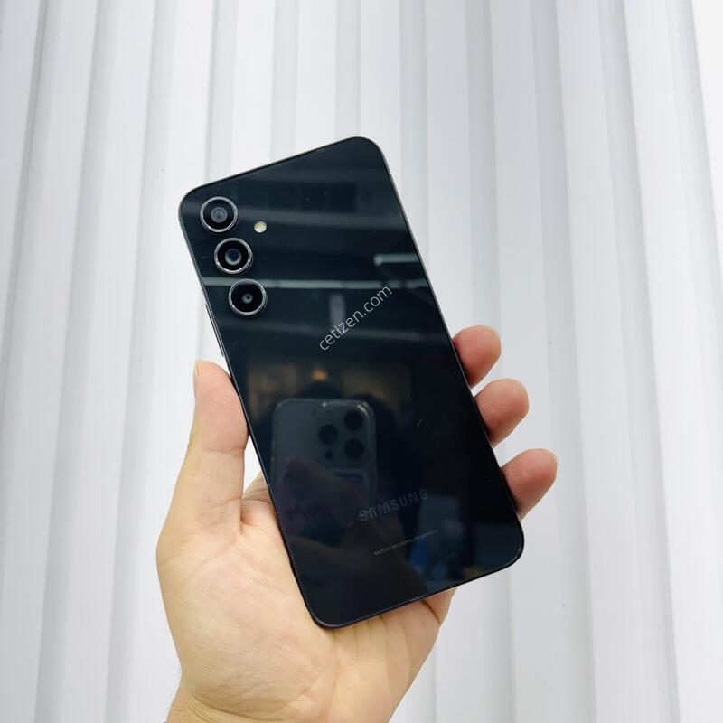 ����������4 128GB
