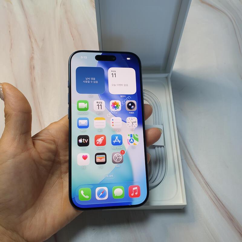������17���� ������ 256G ����ǰ �̻�� S�� Ǯ�ڽ� �Ǹ��մϴ�