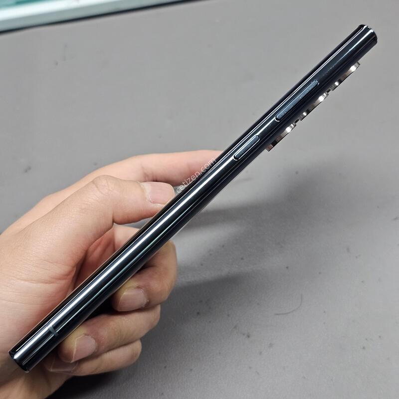 �Ｚ ������ S22��Ʈ�� 256GB �׸� �������� �߰���~!!