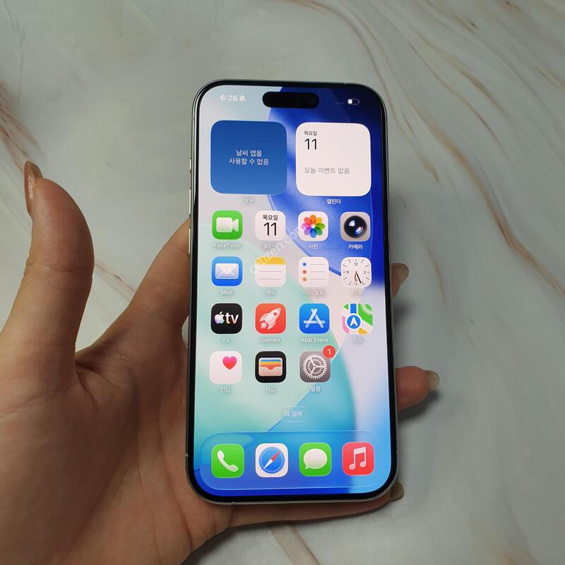 ������15���� ȭ��ƮƼŸ�� 256G ������ �Ǹ��մϴ�