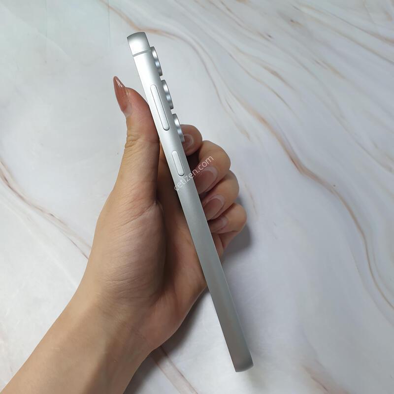 KT ������ S23FE ���� 256G S�� �Ǹ��մϴ�