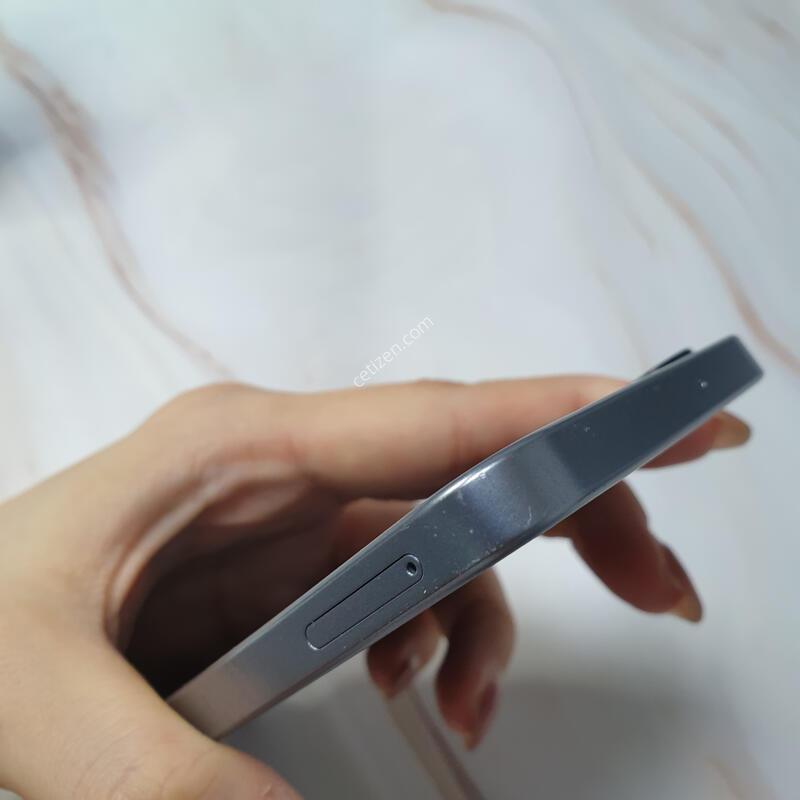 SK ������ ���̵�8 128G ���� ������ �Ǹ��մϴ�