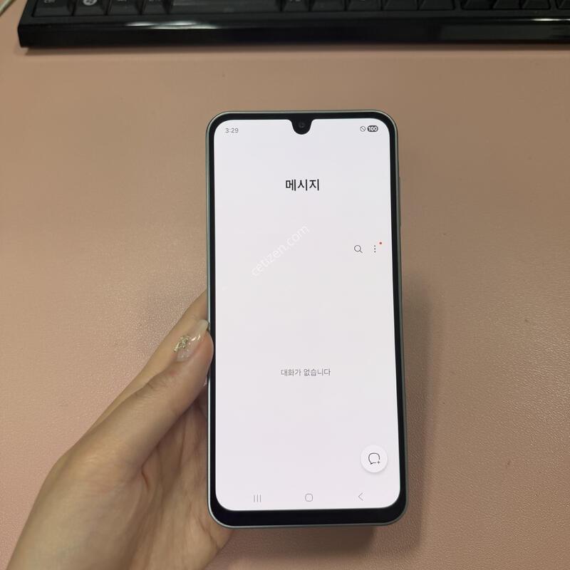 ������A17 �׷��� 128GB  �ܰ�A��