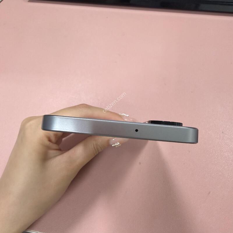 ������A17 �׷��� 128GB  �ܰ�A��
