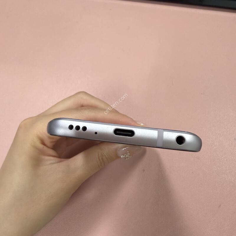 Q7 ���� 32GB