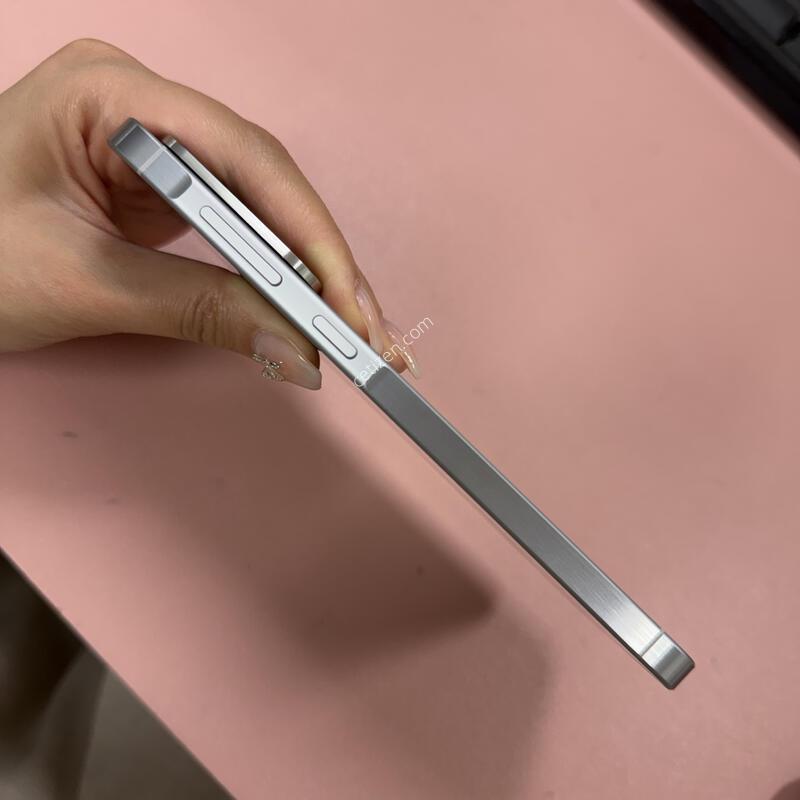 ����������6 ȭ��Ʈ 128GB A��