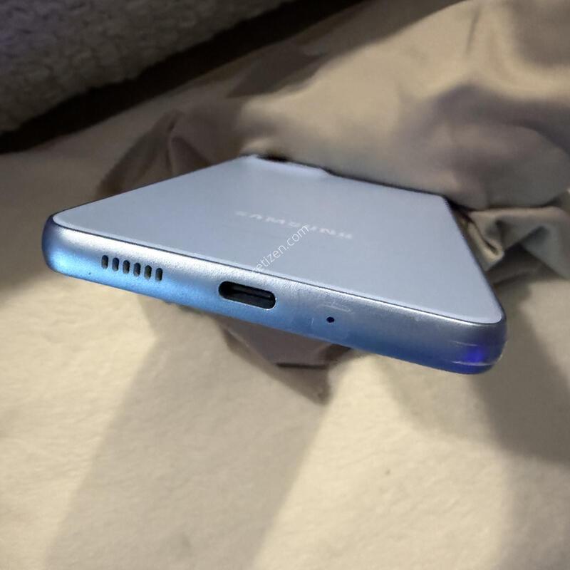 S�� / ������ A33 / ����