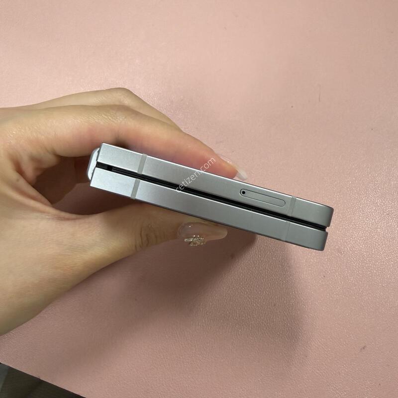 ������Z�ø�6 �׷��� 256GB