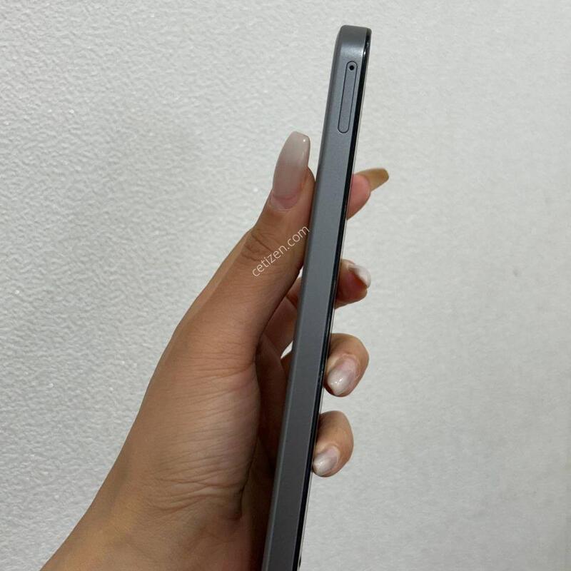 ������ ���̵�7 �׷��� 128GB Y1933