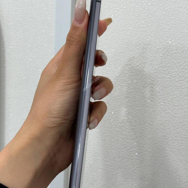 ������ ��Ʈ20 �׷��� 256GB Y1935