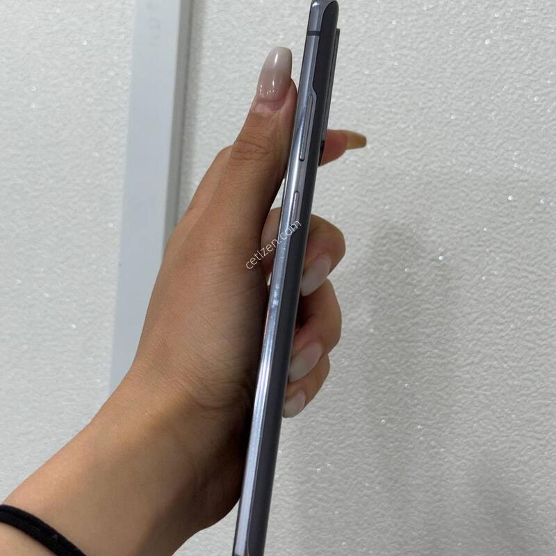 ������ ��Ʈ20 �׷��� 256GB Y1935