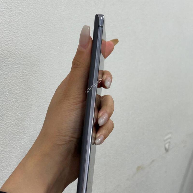 ������ ��Ʈ20 �׷��� 256GB Y1935