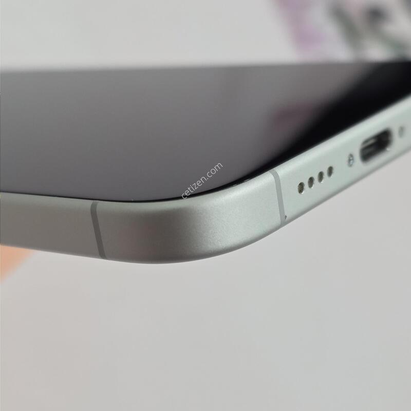 ������16�÷��� 256GB ȭ��Ʈ