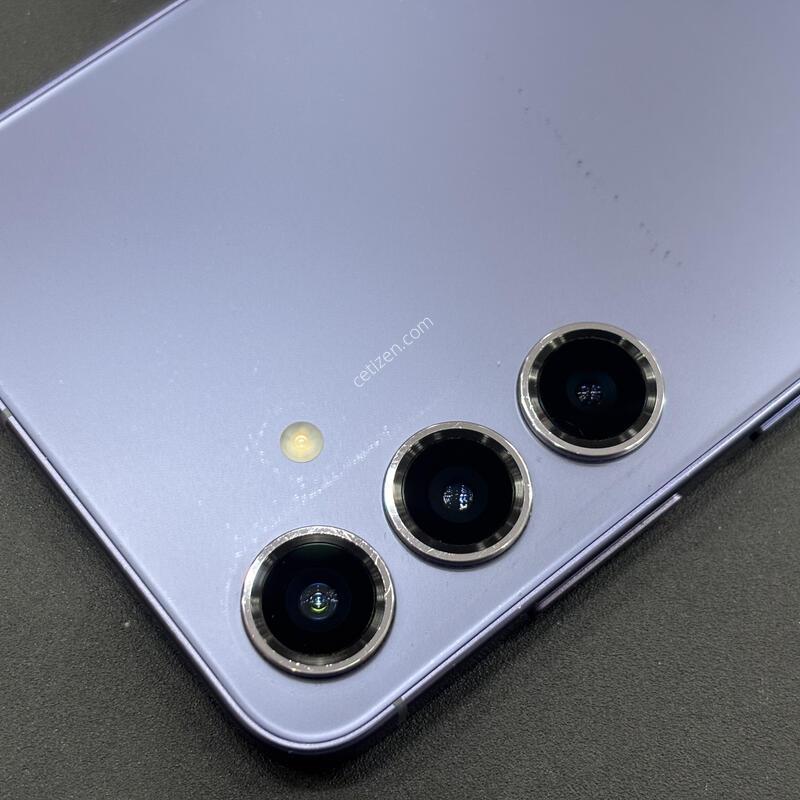 ������S24+ ���̿÷�