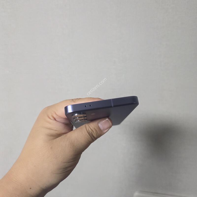 ������ S24 �ڹ�Ʈ ���̿÷� 256�Ⱑ SS�� �Ⱦƿ�~