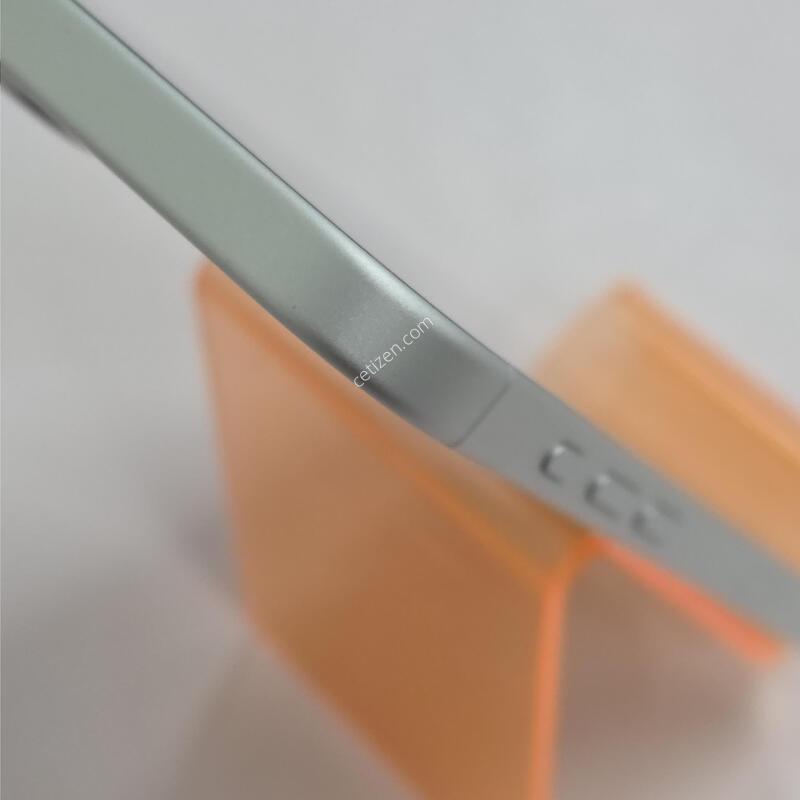 ������16�÷��� 256GB ȭ��Ʈ
