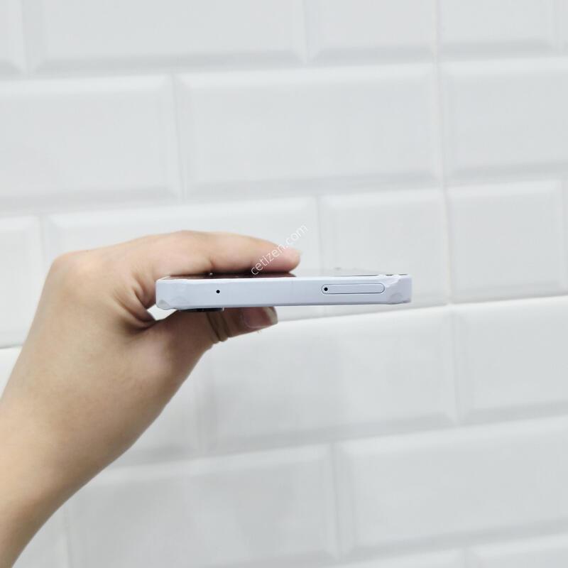 ������A35 ���̽����� 128GB