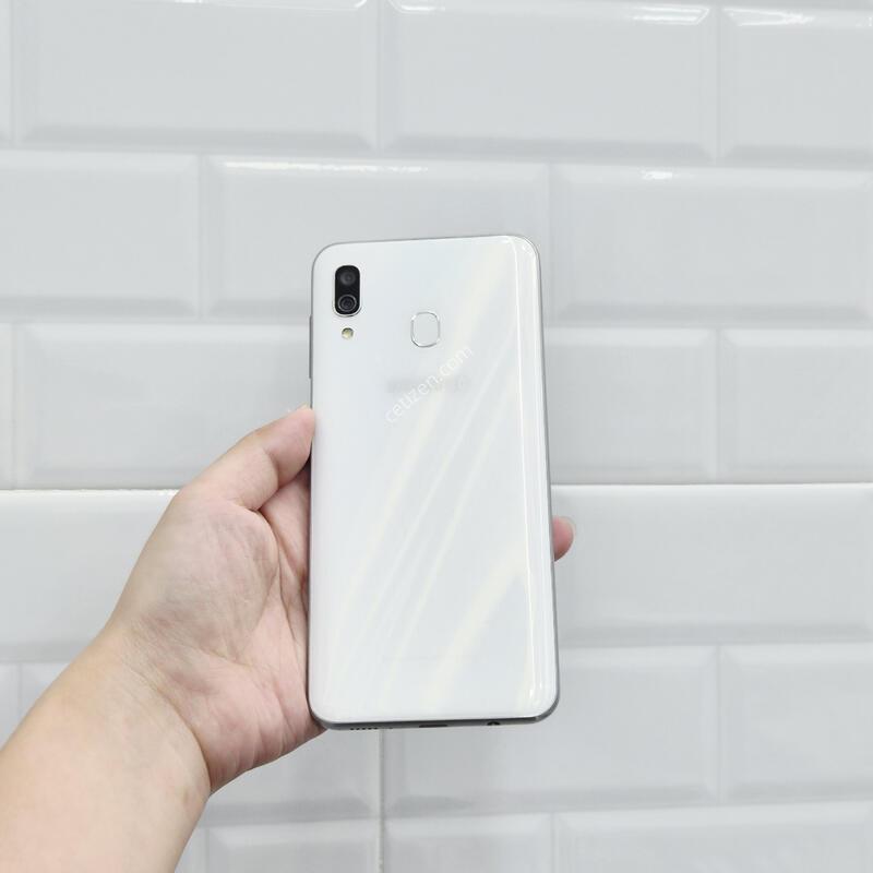 ������A30 ȭ��Ʈ 32GB