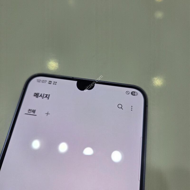 ������S24�÷��� 512�Ⱑ ���̿÷� 46530