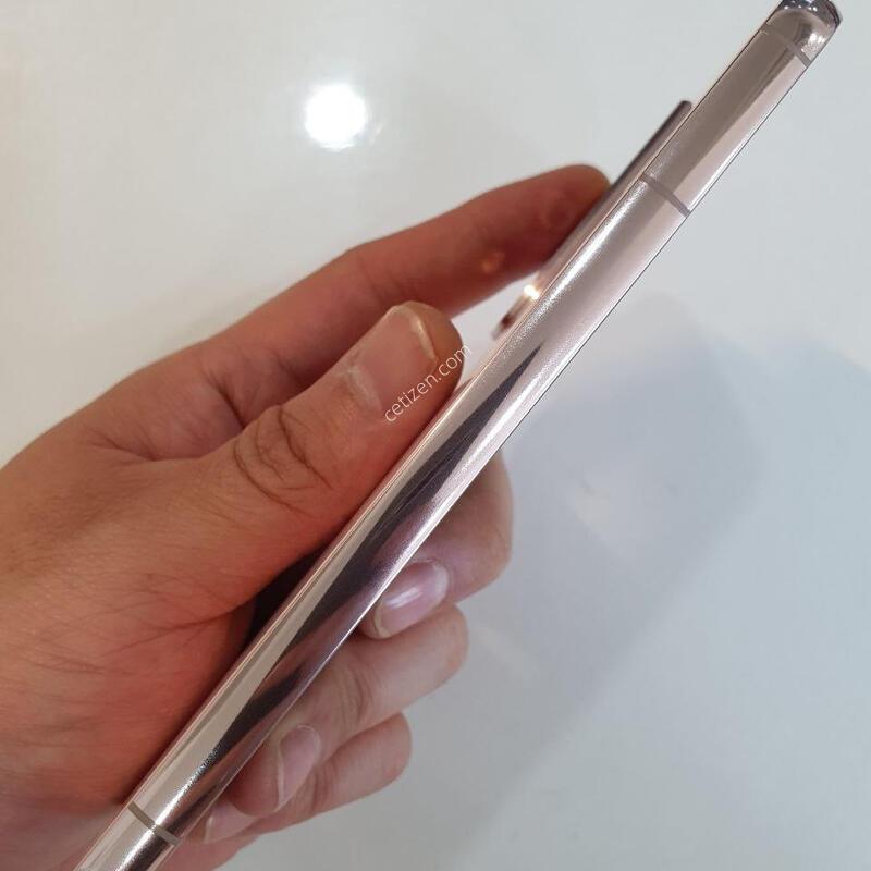 ������S22 256G �ڱ��� ���ܻ� �������⽺ ������ �߰��� �����