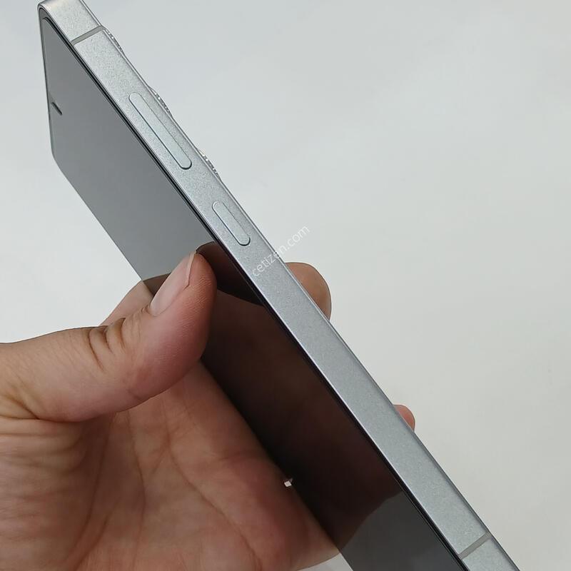 ������ S25��Ʈ��  512GB ƼŸ�� ȭ��Ʈ�ǹ�