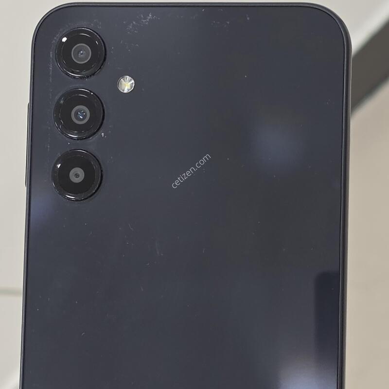 ������ A24 ���� 128GB / �����ֻ� / �����