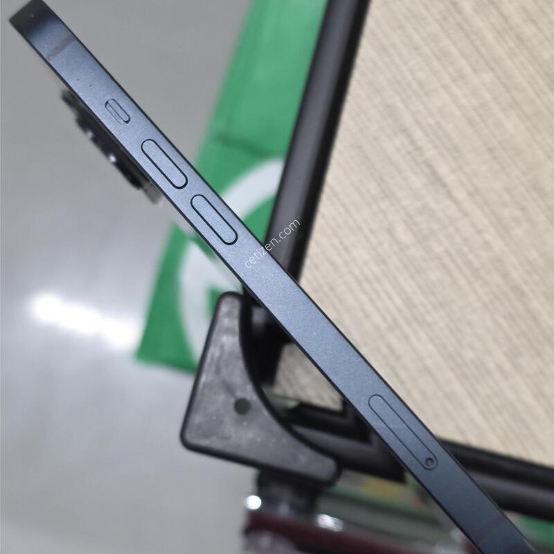 ������13 256GB