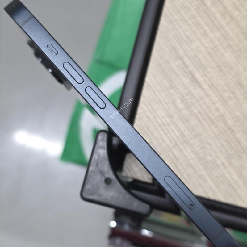 ������13 256GB